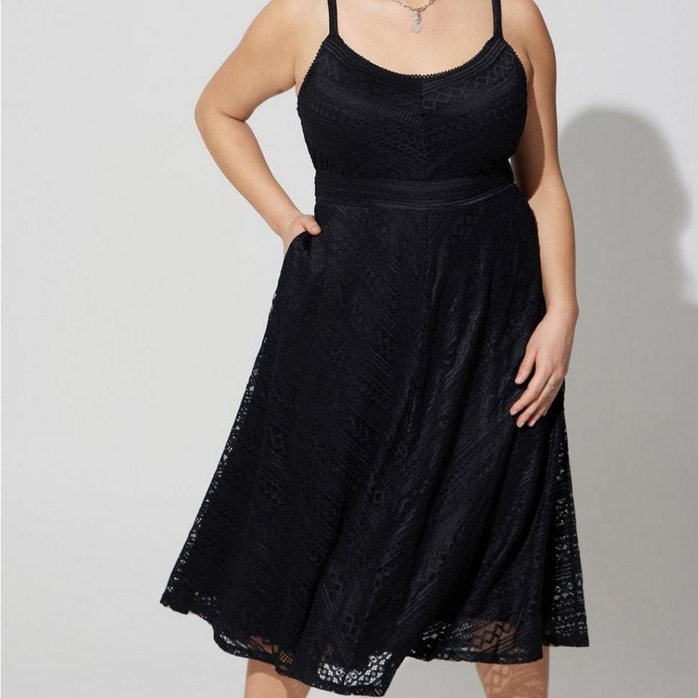 NWT - Torris midi lace skater dress - deep black